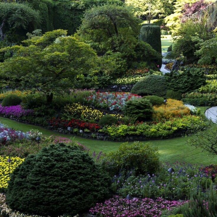 Stunning Gardens to Explore Across the World (Gardening)