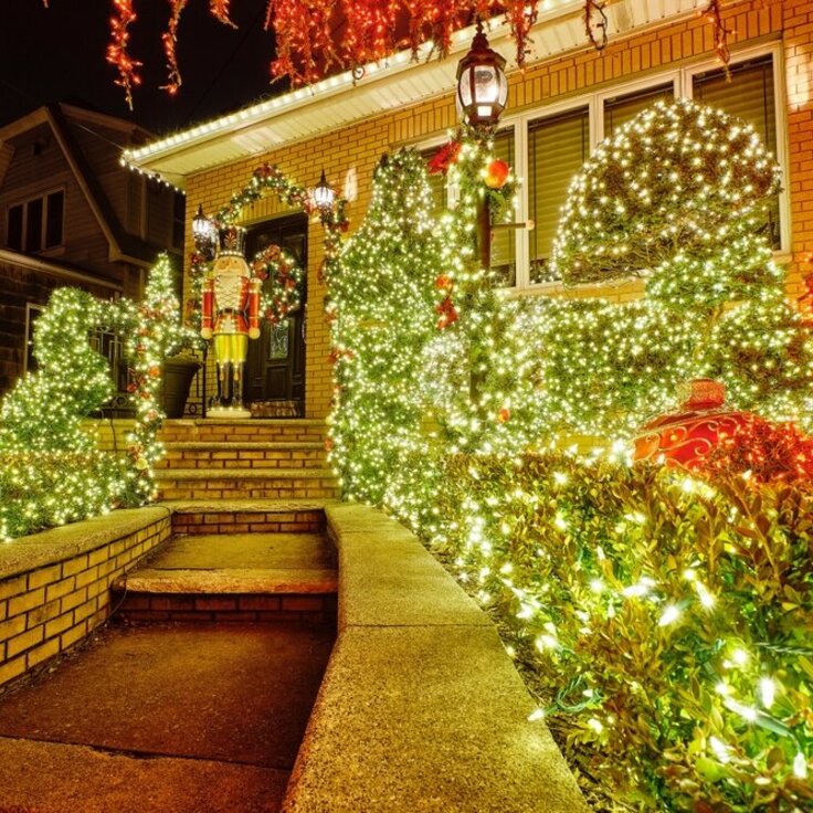 Illuminate Your Festivities: A Guide to Outdoor Christmas Lights